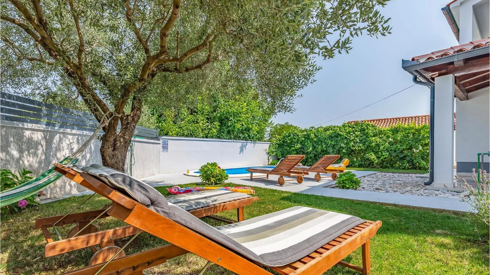 3 Bedroom Gorgeous Home In Valbandon Kroatien